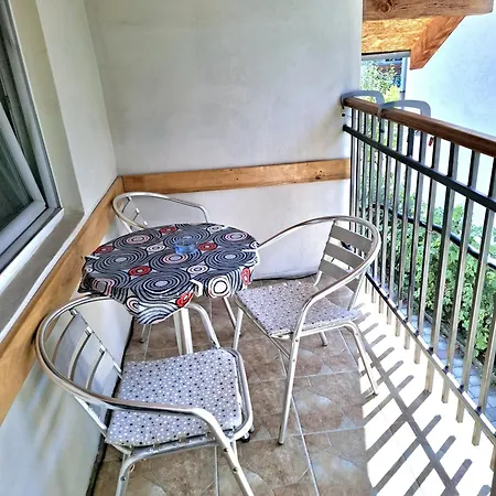 Apartmani Java 아파트